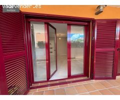 ARMILLA-JUNTO PARADA DE METRO. 3DORMITORIOS,2 BAÑOS, GARAJE,TRASTERO Y PISCINA.