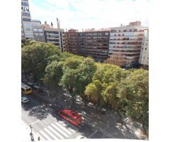 Vivienda luminosa y céntrica para entrar a vivir