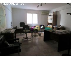 AMPLIA ENTREPLANTA EN ALQUILER EN PLENO CENTRO!!!