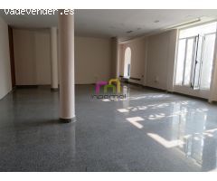 ¡ESTUPENDA OFICINA EN ALQUILER!