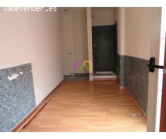 ¡ESTUPENDA OFICINA EN ALQUILER!