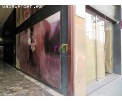 ¡ESTUPENDO LOCAL COMERCIAL EN PLENA CALLE COMERCIAL!