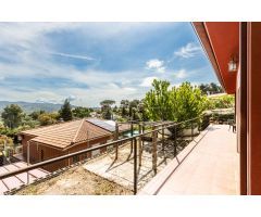 Casa de Planta Baja de 4 Vientos en la Urbanización de Comabella, Sant Llorenç Savall