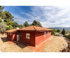 Casa de Planta Baja de 4 Vientos en la Urbanización de Comabella, Sant Llorenç Savall