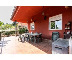 Casa de Planta Baja de 4 Vientos en la Urbanización de Comabella, Sant Llorenç Savall