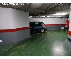 Amplia plaza de garaje con trastero en pleno centro de Alicante