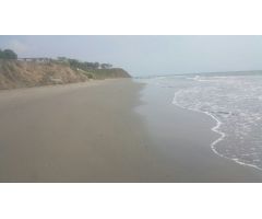 Venta de terreno con playas en sector de Punta Canoa