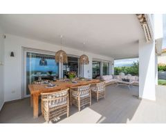 Diseño Moderno en Armonía con la Naturaleza, Marbella