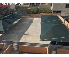 Se venden aparcamientos en el centro del pueblo