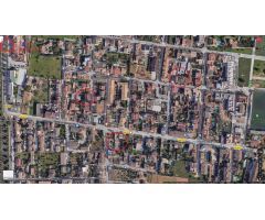 Se venden aparcamientos en el centro del pueblo
