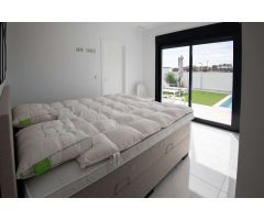 VILLAS DE OBRA NUEVA