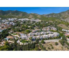 PAREADO EN BENALMADENA-PUEBLO