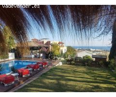 VILLA BENALMÁDENA PUEBLO CON VISTAS HERMOSAS AL MAR