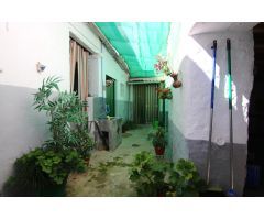 CASA DE PUBELO A LA VENTA EN COÍN