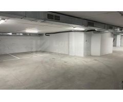 18 plazas de garaje en una sola planta en calle Salitre 45, Málaga centro.