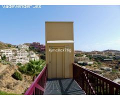 DUPLEX EN CALAHONDA CON VISTAS DESPEJADAS