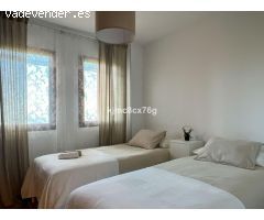 DUPLEX EN CALAHONDA CON VISTAS DESPEJADAS