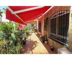 Excepcional apartamento en planta baja de 3 dormitorios con amplias terrazas rodeadas de jardines tr