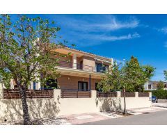 ALQUILER VILLA PARA TODO EL AÑO BENICASSIM