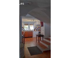 Cortijo restaurado en Santo Tomé
