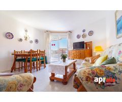 Fantastico atico de 4 dormitorios, terraza y piscina comunitaria.