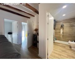 Casa con jardin, garaje y amplios espacios en Sant Marti de Tous