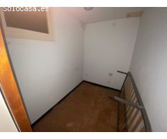 Oportunidad Casa en Santa coloma de queralt, 3 dormitorios, almacén y jardi de 25m2 per 86.000€.