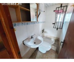 OPORTUNIDAD!!!!  CASA A LOS 4 VIENTOS CON JARDIN EN URB. PINEDES DARMENGOL POR 65.000€.