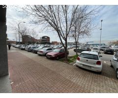 Local comercial con salida de humos en Igualada en Les Comes