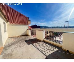 Casa en Barrio de Fatima, amplias terrazas, patio, 4 dormitorios, ¡ posibilidad de dos viviendas!