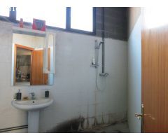 NAVE EN IGUALADA CON 630 M2 SEMINUEVA EN ZONA REC, CERCA CENTRO Y ESTACION TREN