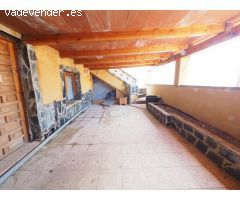SE VENDE CASA ADOSADA EN NAVARCLES