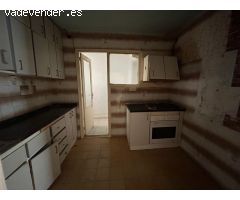 SE VENDE PISO EN RIPOLLET, ZONA CAN CLOS