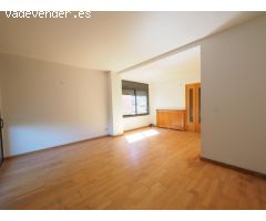 SE VENDE PISO EN GELIDA, ZONA CENTRO