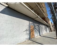 Se vende edificio con obra paralizada en la avenida Santa Eulalia de Terrassa