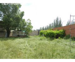 CASA CON TERRENO EN CALLE  LOPE DE VEGA 12
