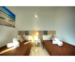 Moderno piso de 2 habitaciones con vistas al mar, Ibiza