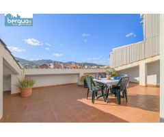 ¡El Ático Dúplex de Tus Sueños con Terrazas de Ensueño en el Corazón de Castelldefels te Espera! ??