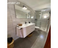 Ático Luminoso con Gran Terraza y Vistas en Ciutat Vella
