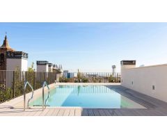 Ático exclusivo con terraza y piscina privada en edificio histórico del Barrio Gótico