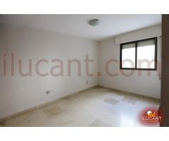 Piso en Alquiler en San Juan de Alicante, Alicante
