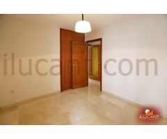 Piso en Alquiler en San Juan de Alicante, Alicante