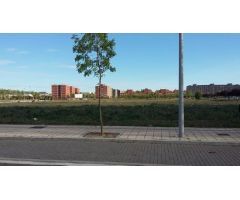 Terreno urbano en venta en URB. Los Santos Pilarica, Valladolid.