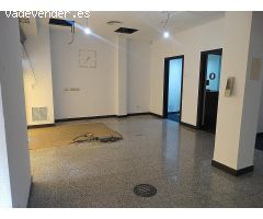 ¡Exclusivo LOCAL COMERCIAL A PIE DE CALLE en el corazón de Arganda!
