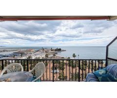 SE ALQUILA PISO DE SEPTIEMBRE A JUNIO FRONTAL AL MAR EN FUENGIROLA