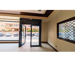 LOCAL COMERCIAL EN VENTA EN FUENGIROLA