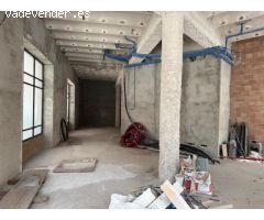 EXCLUSIVA--LOCAL DE 137 M2 HACIENDO ESQUINA EN AVENIDA COMTE DE SALLENT