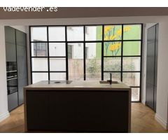 EXCLUSIVA--PISO PRIMERO DE 138,91 M2 EN AVENIDA COMTE DE SALLENT CON PARKING!!!!