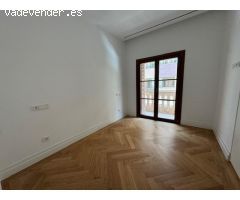 EXCLUSIVA--PISO PRIMERO DE 156,79 M2  EN AVENIDA COMTE DE SALLENT CON TERRAZA Y PARKING!!!!