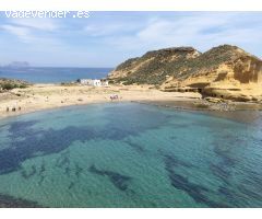 VILLA INCREÍBLE A ESCASOS METROS DE LA PLAYA
